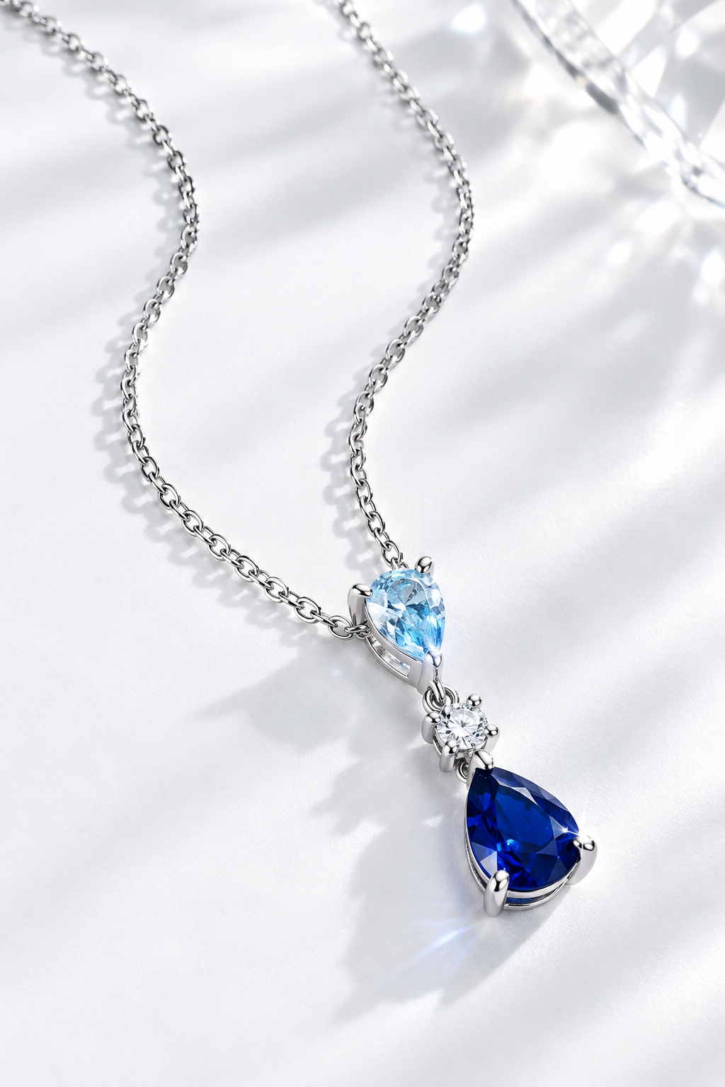 Elegant Retro Geometric Design Hypoallergenic S925 Sterling Silver Blue Teardrop Pendant Necklace